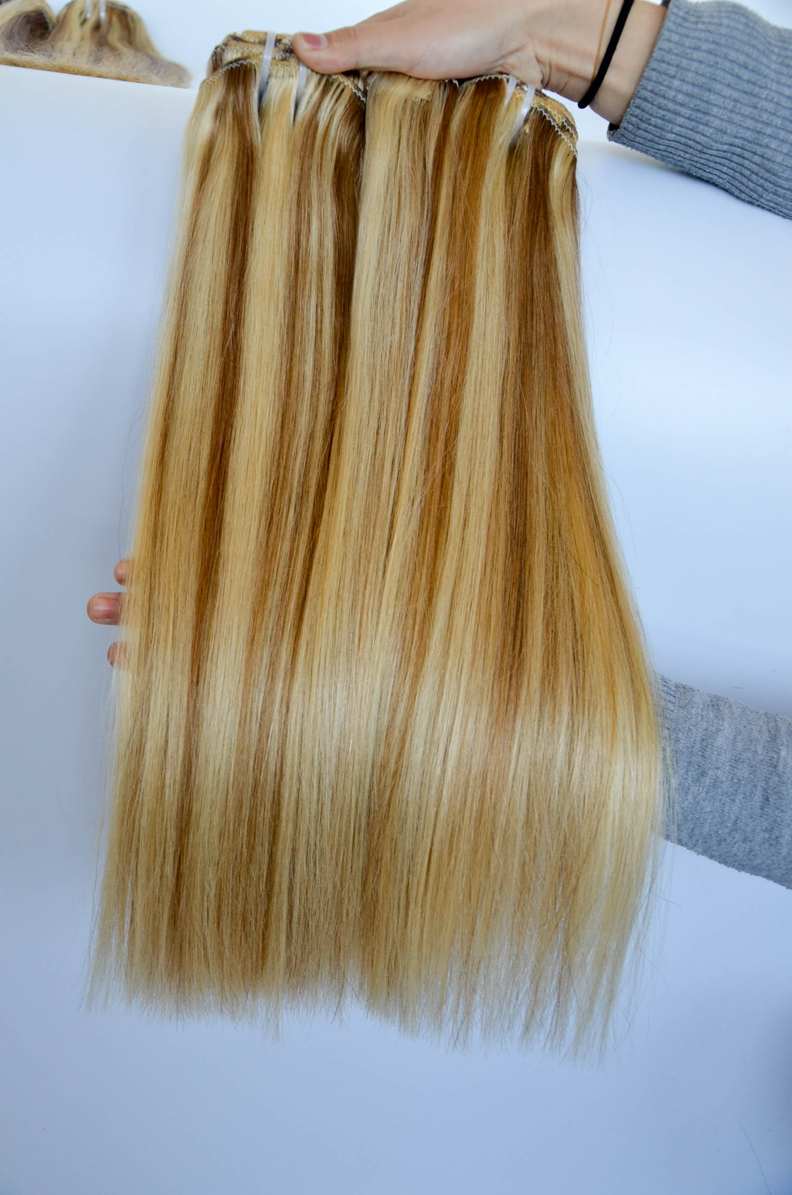 Factory produce clip in hair extensions as customer request JF016